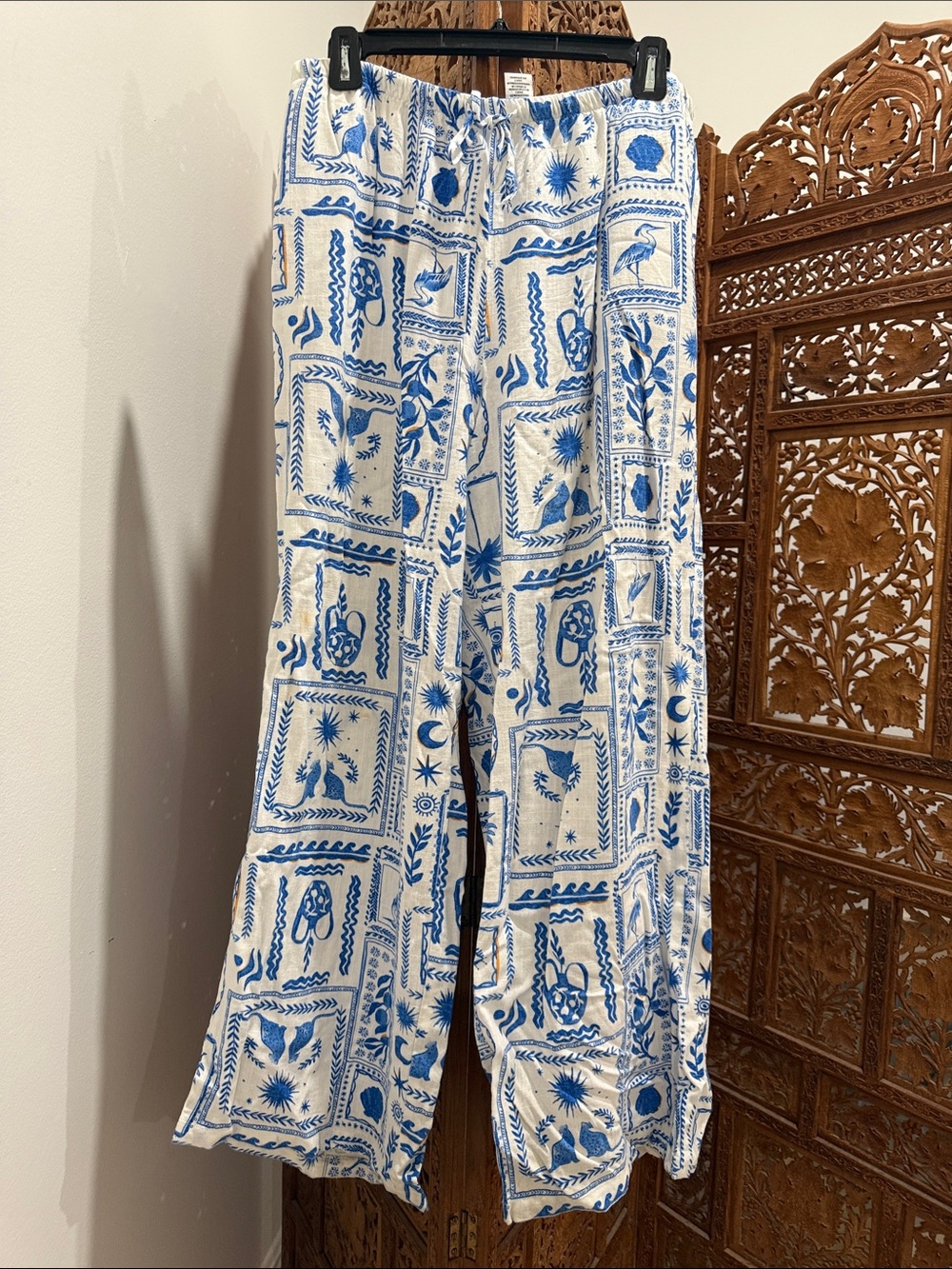 Sincerely Jules Wide Leg Print Pants - White & Blue